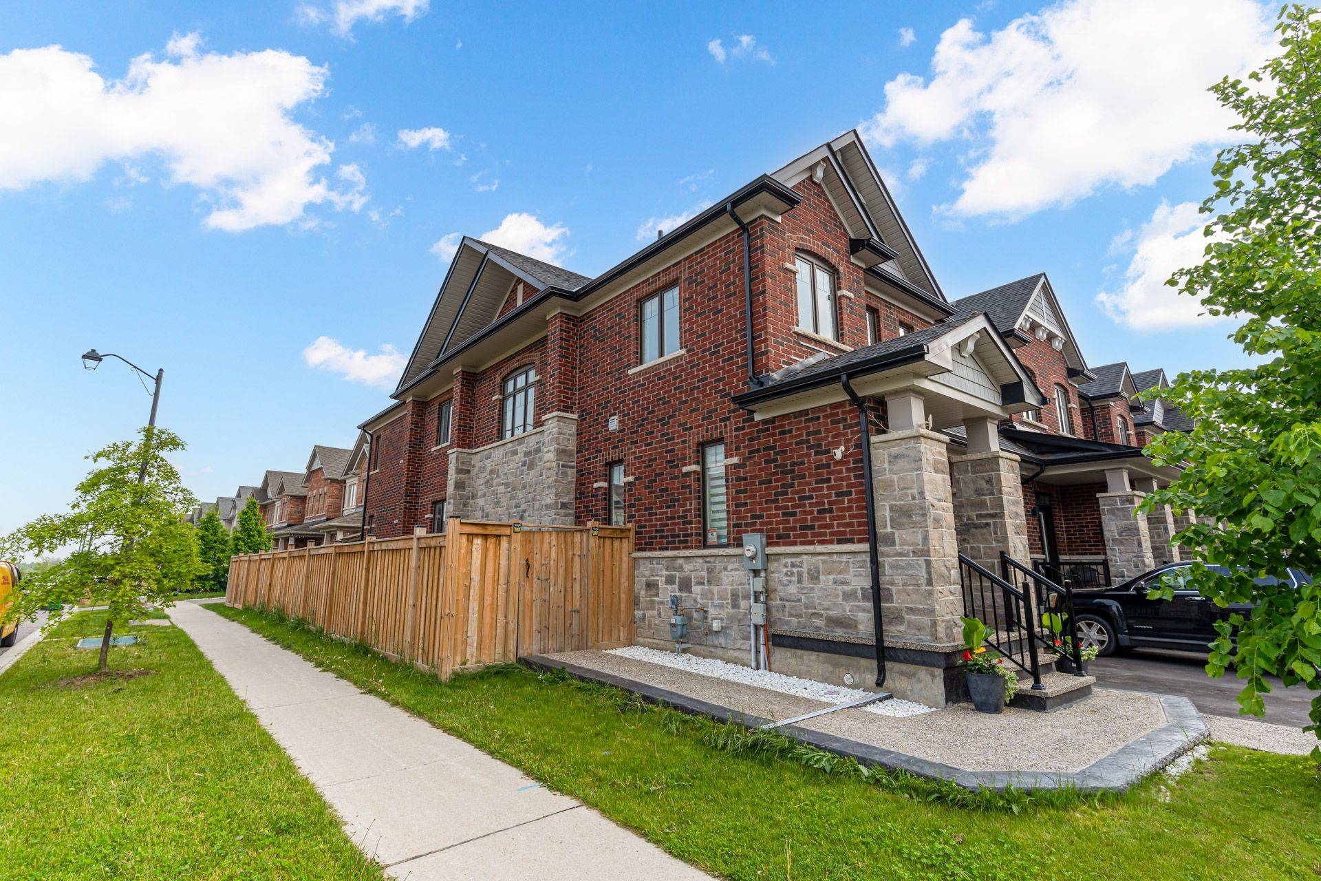 Caledon, ON L7C 4E7,113 Benadir AVE