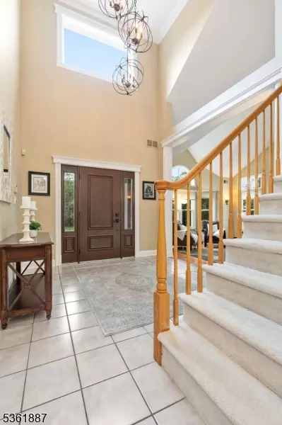 Scotch Plains Twp., NJ 07076,25 Rambling Dr