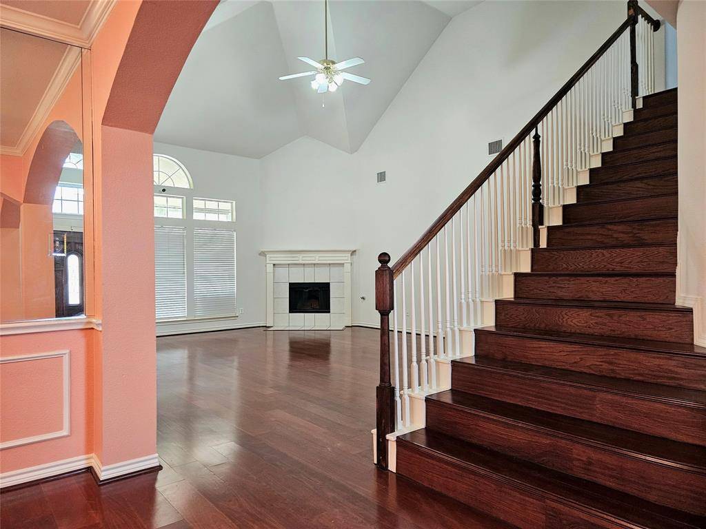 Mansfield, TX 76063,1210 Autumn Drive