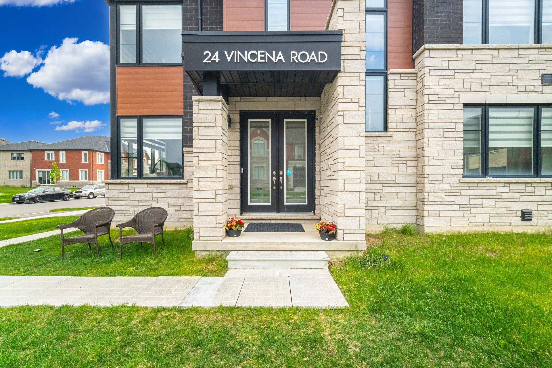 Caledon, ON L7C 4M3,24 Vincena RD