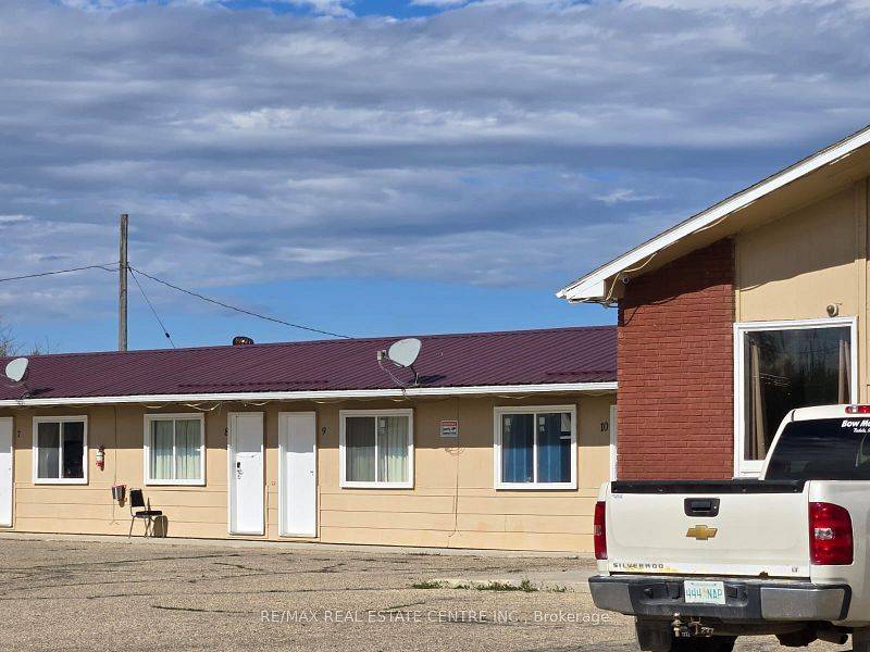 Out Of Area, SK S0A 3B0,860 Highway AVE