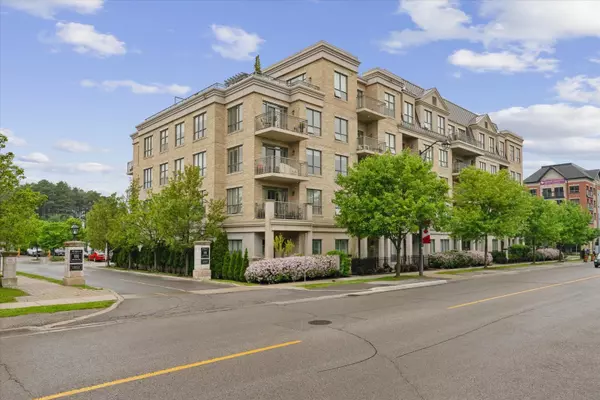 180 John West WAY #128, Aurora, ON L4G 0R3
