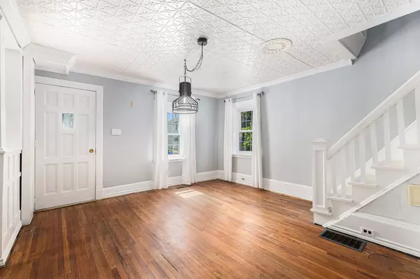 Smiths Falls, ON K7A 2Z3,122 Chambers ST