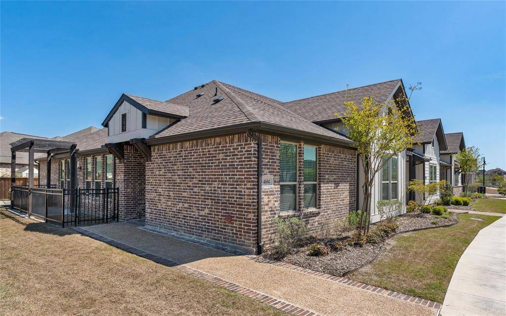 Arlington, TX 76005,4604 Java Grove Lane