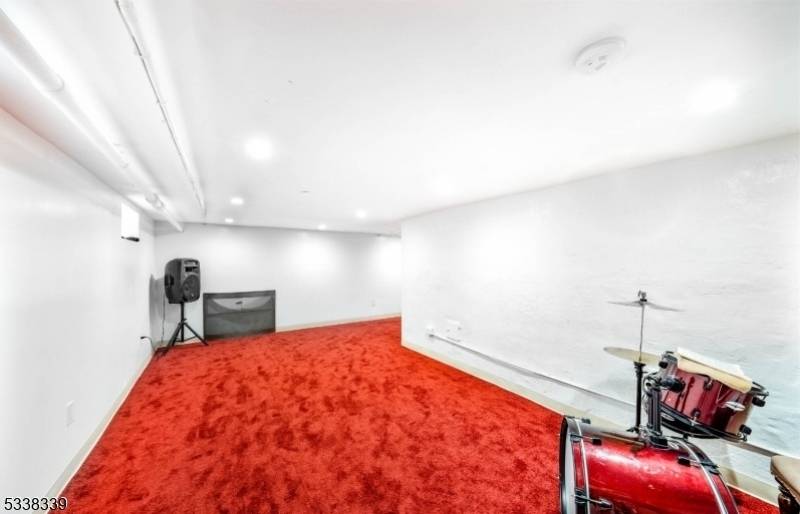 East Orange City, NJ 07017,206 Dodd St