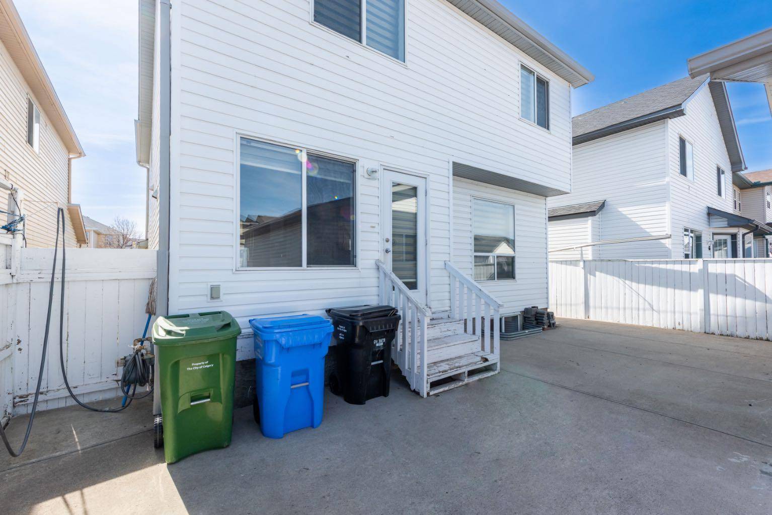 Calgary, AB T3J 4J8,50 Martha's Close Northeast