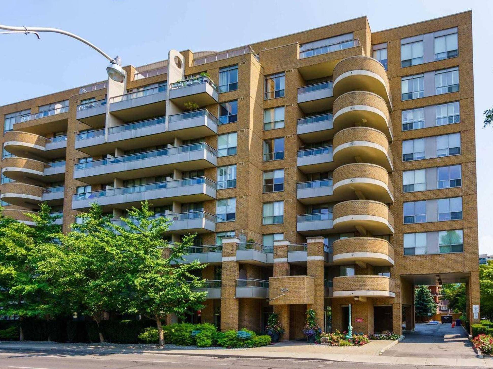 Toronto C10, ON M4S 3H4,245 Davisville AVE #517