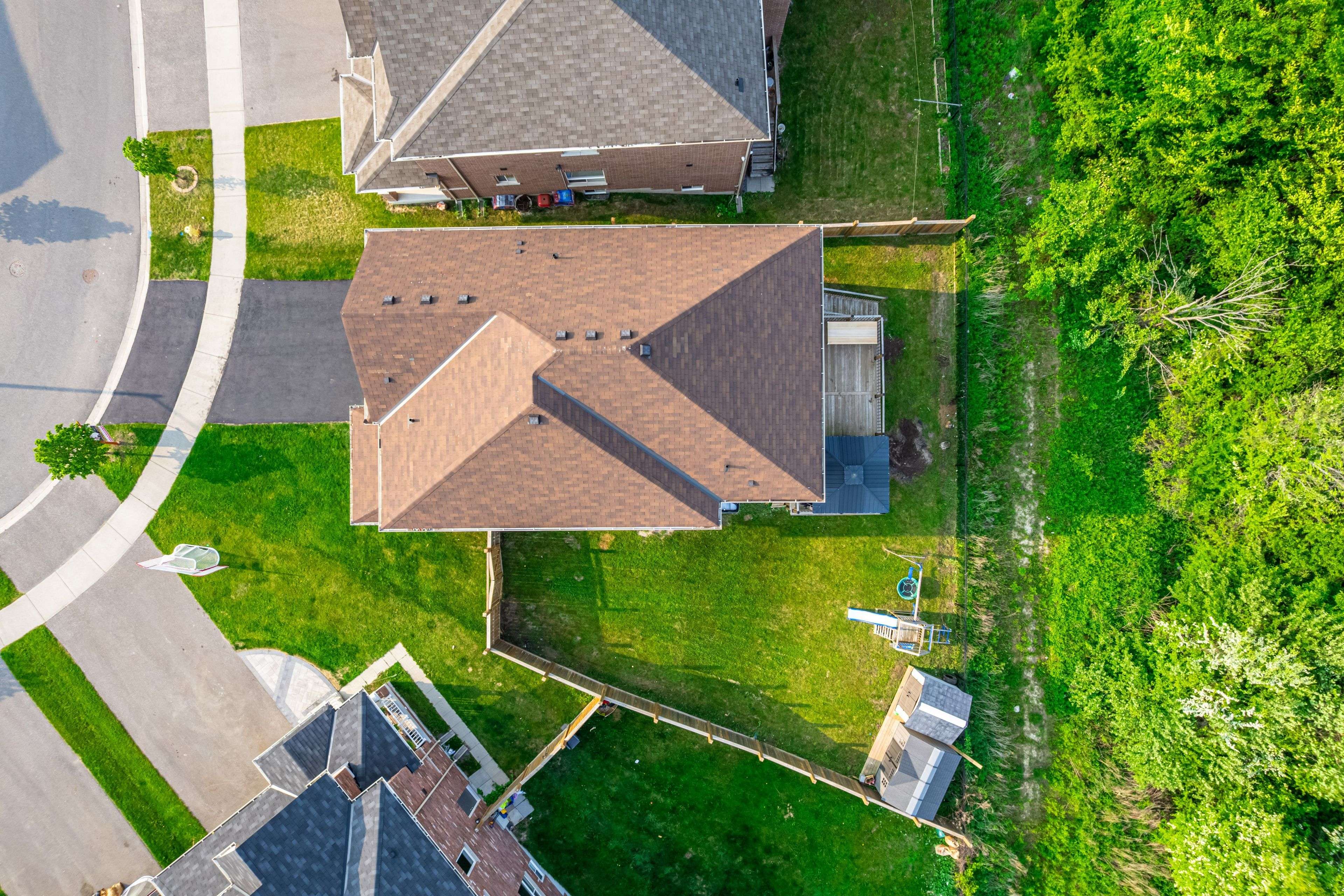 Clarington, ON L1V 0C1,23 Kilpatrick CT