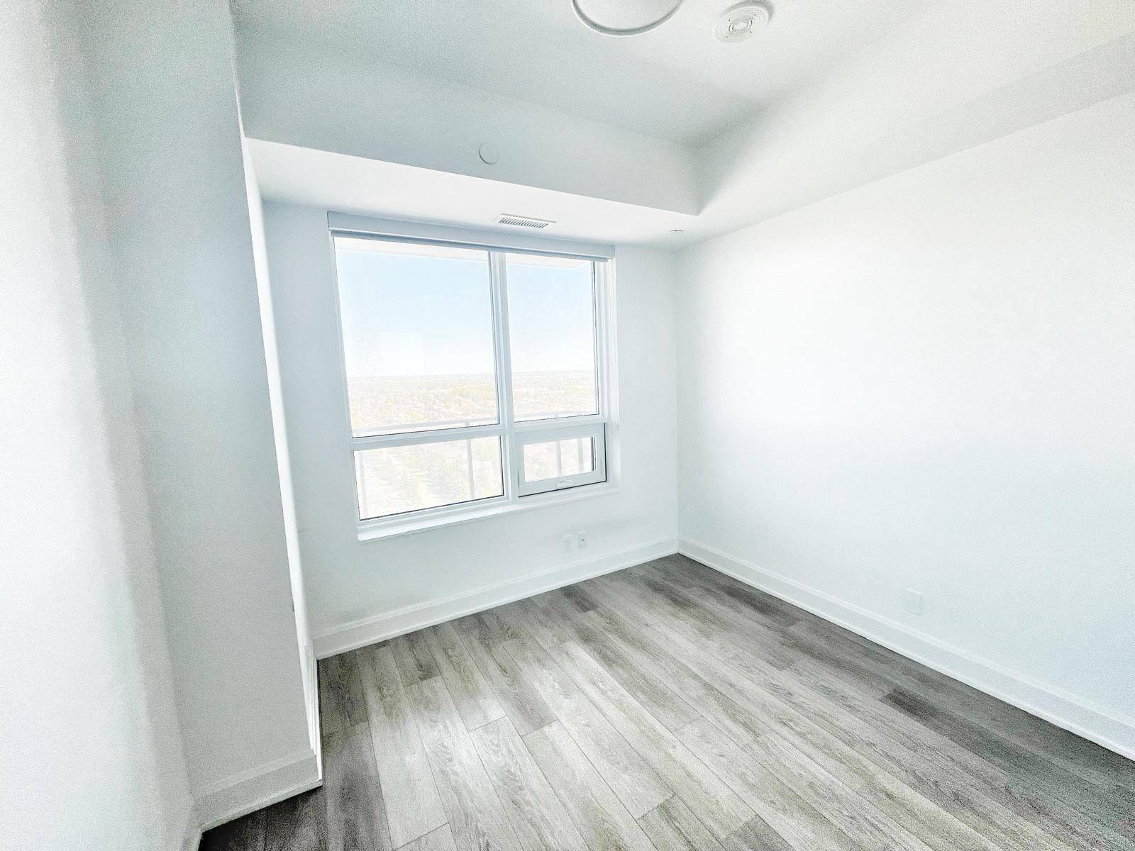 Markham, ON L3T 0G9,38 Gandhi LN #2302