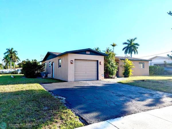 6285 NW 23rd St, Margate, FL 33063