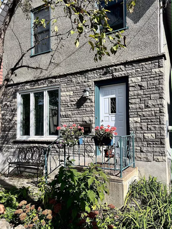 Glebe - Ottawa East And Area, ON K1S 1K3,167 DRUMMOND ST