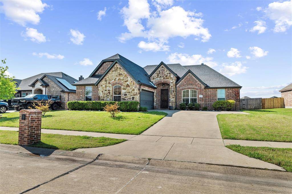 Waxahachie, TX 75165,105 Abbey Road