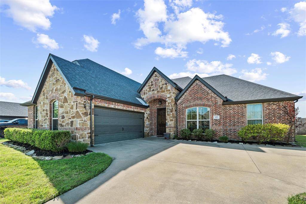 Waxahachie, TX 75165,105 Abbey Road