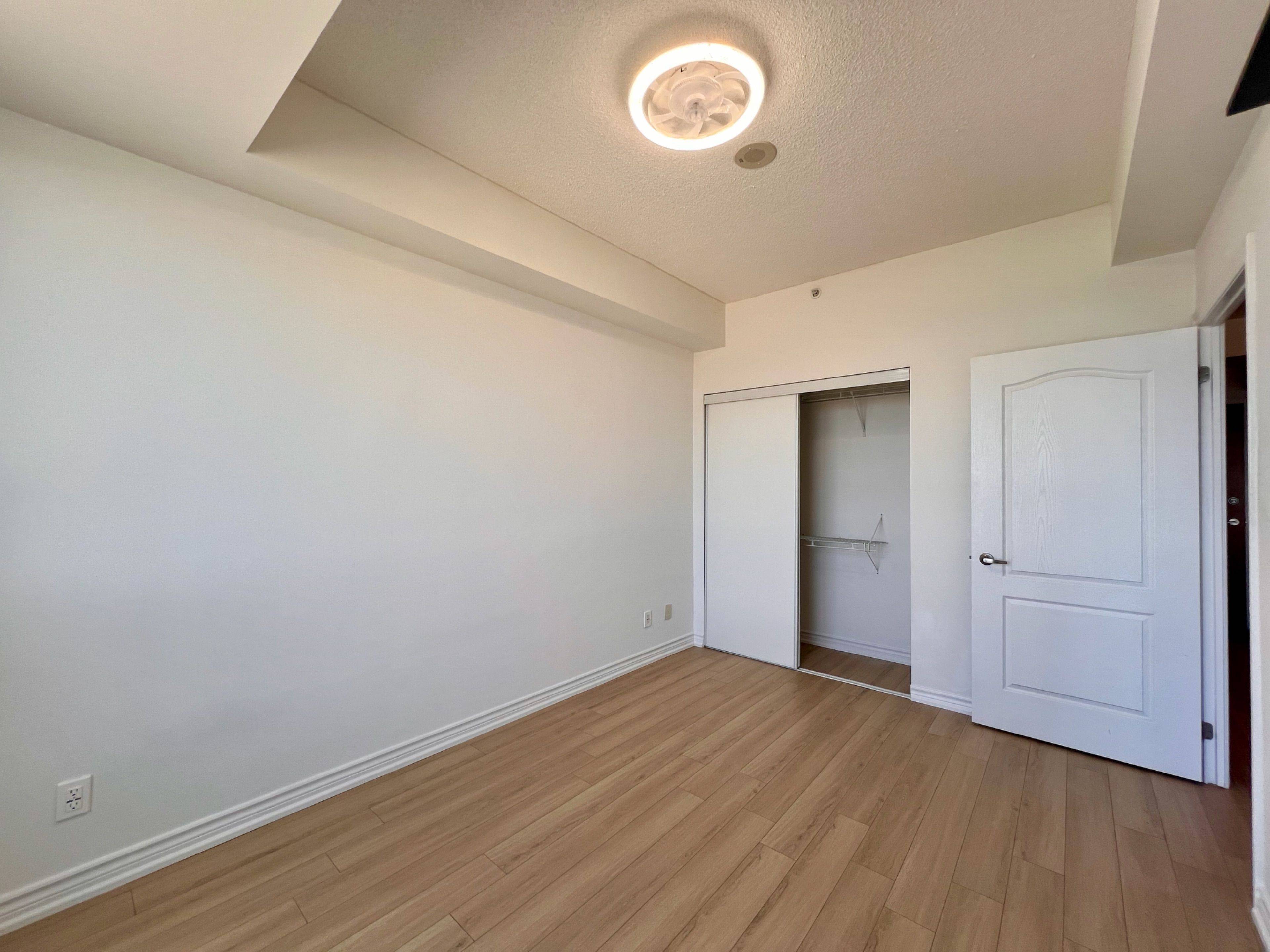 Markham, ON L3R 5W7,8323 Kennedy RD #725