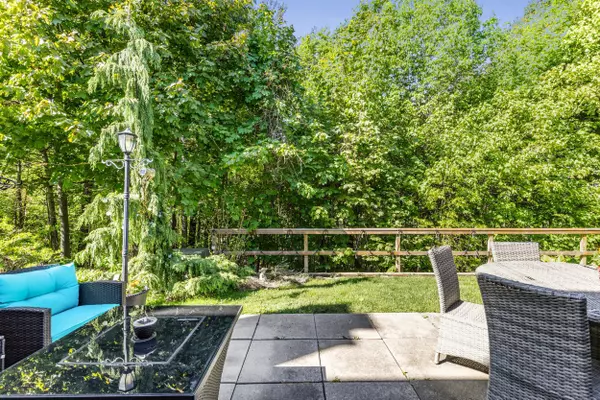 Mississauga, ON L5L 2R3,3265 South Millway N/A #19