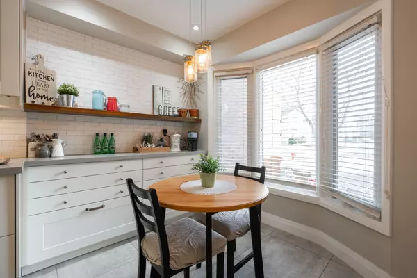 Mississauga, ON L5L 2R3,3265 South Millway N/A #19