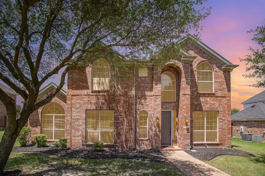 617 Cimmarron Drive, Desoto, TX 75115