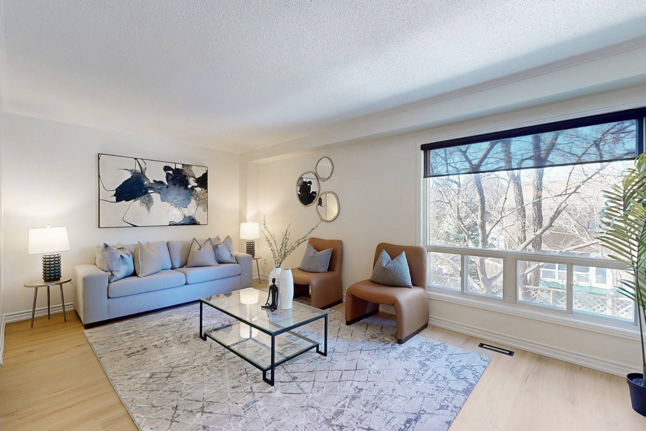 Markham, ON L3T 4Y9,32 Dunkeld WAY