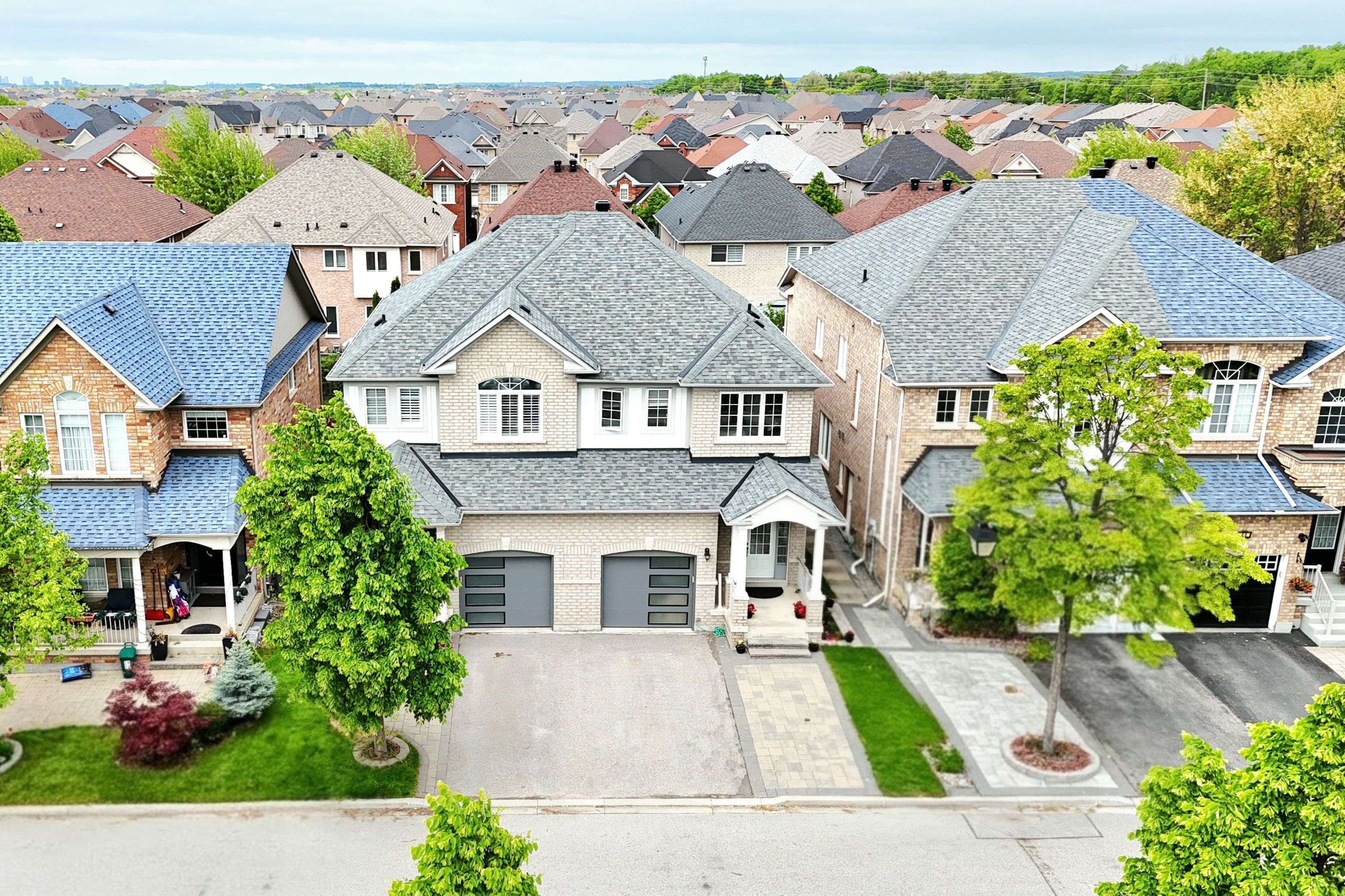 Markham, ON L6E 2C1,50 Macadam RD