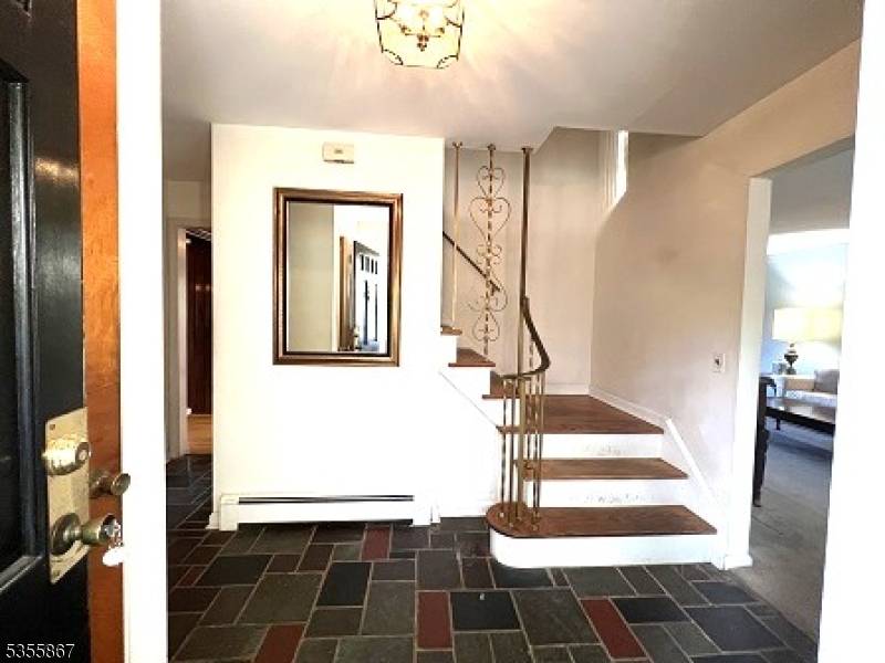 Parsippany-troy Hills Twp., NJ 07950,7 Fairhaven Dr