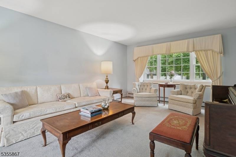 Parsippany-troy Hills Twp., NJ 07950,7 Fairhaven Dr