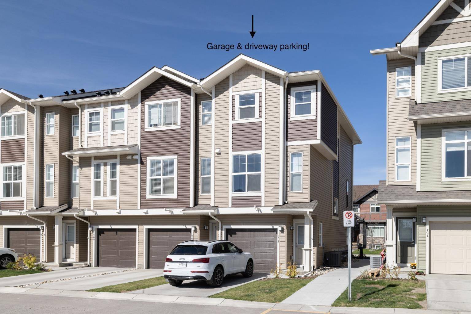Calgary, AB T2X 4H9,205 Legacy Common SE