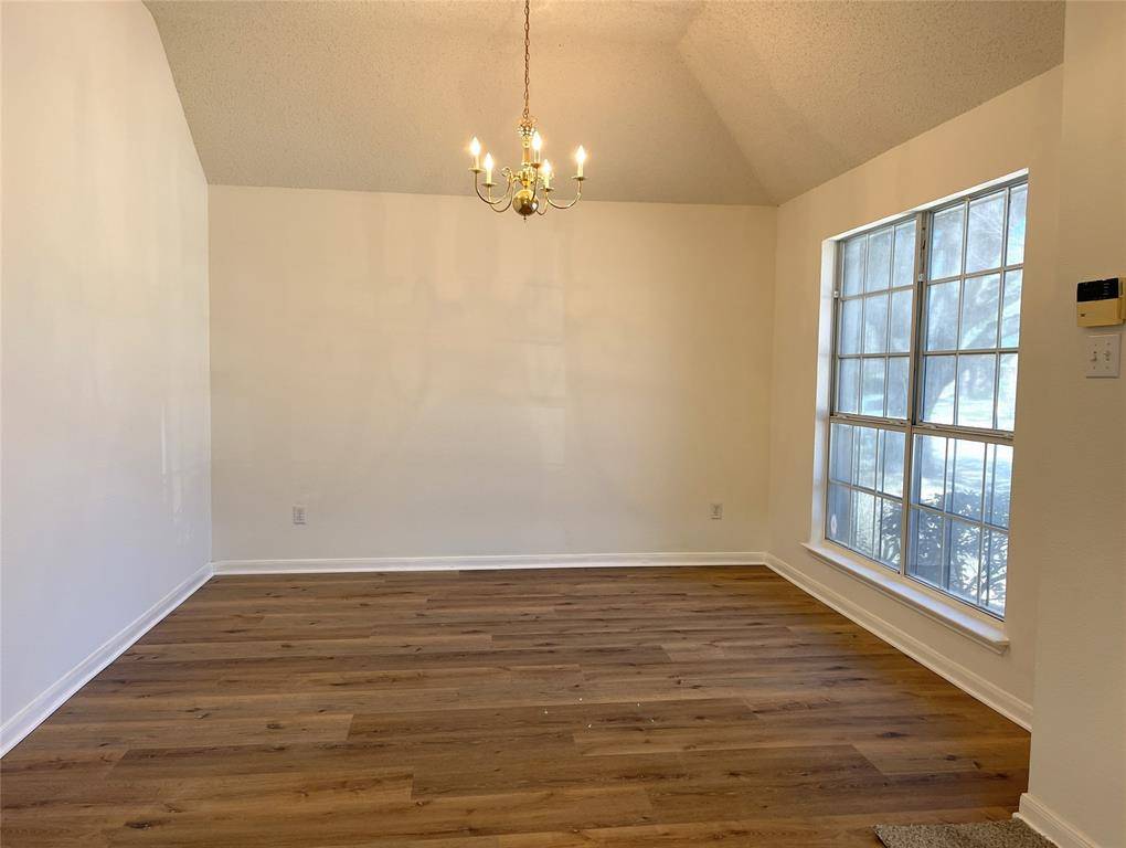 Lewisville, TX 75077,1216 Courtney Lane