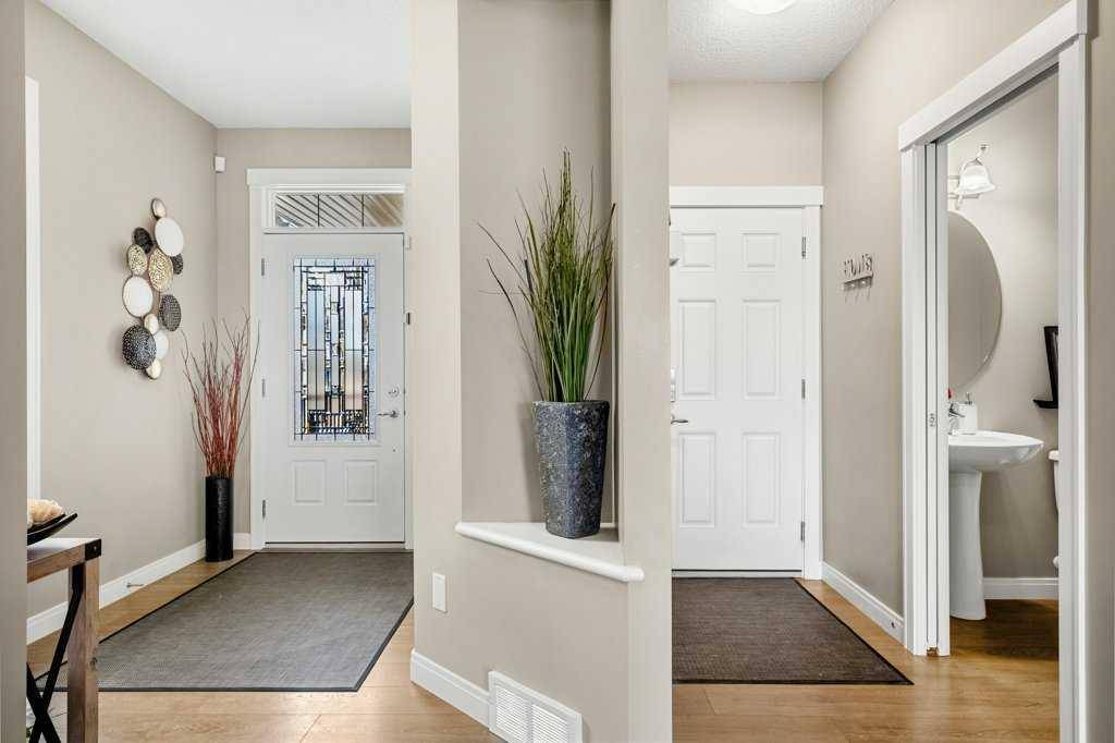 Calgary, AB T3M 2B3,102 Masters PT Southeast
