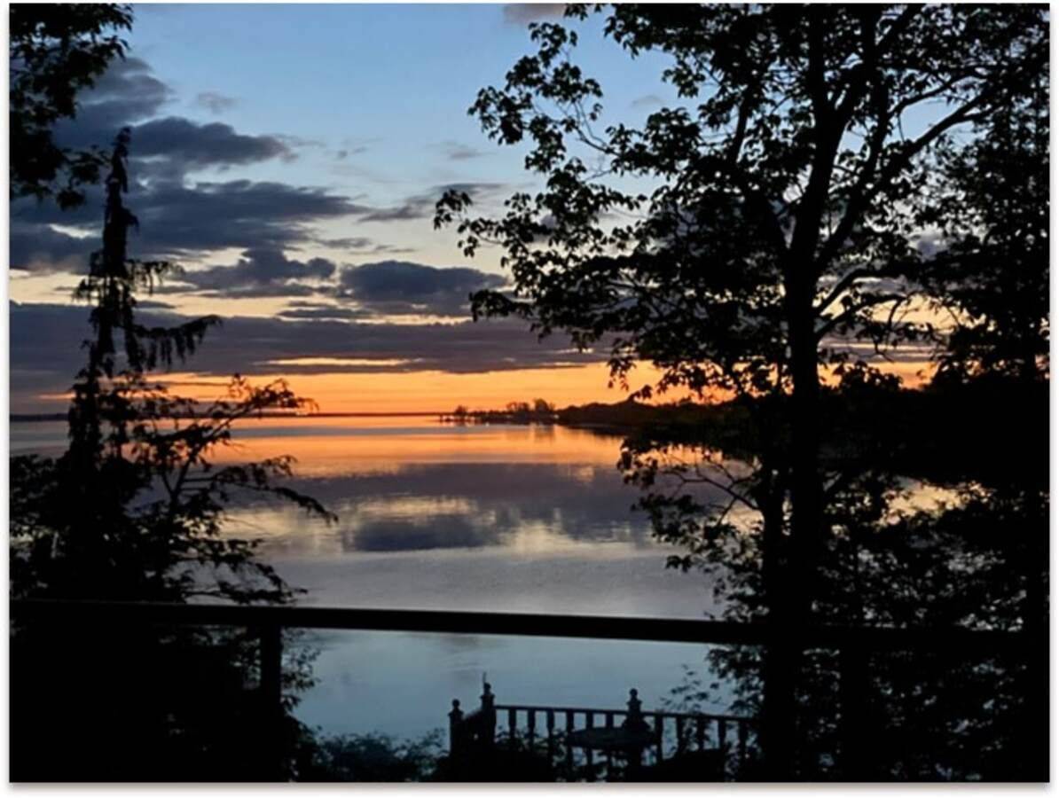 Prince Edward County, ON K0K 2T0,333 Prinyers Cove CRES