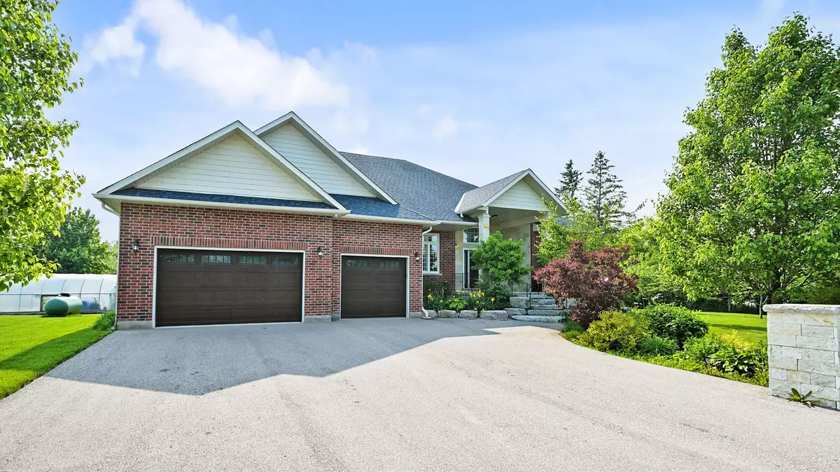 East Gwillimbury, ON L0E 1R0,4 Blake ST