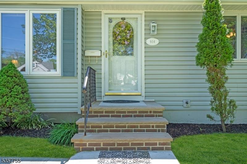 Plainfield City, NJ 07062,604 Sterling St