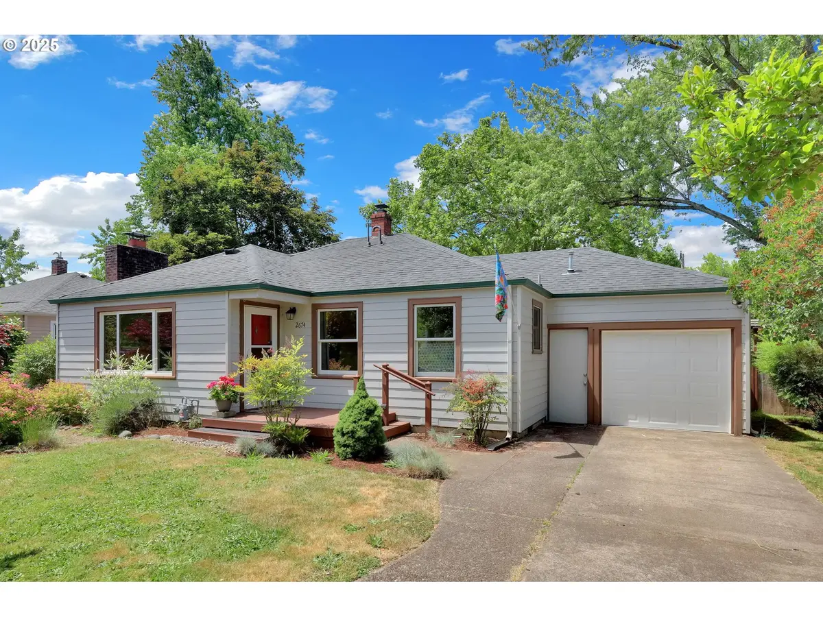 2674 KINCAID ST, Eugene, OR 97405