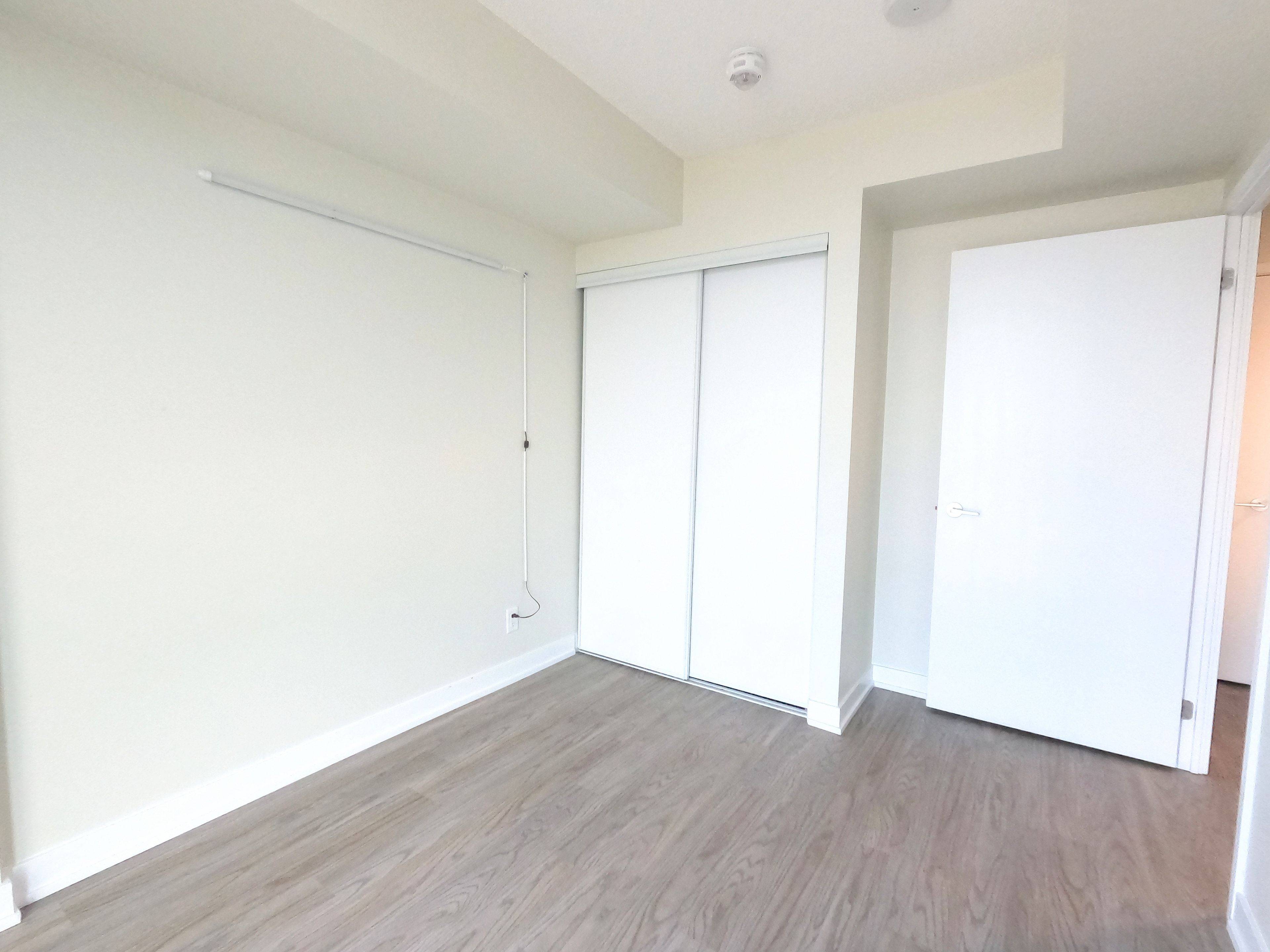 Toronto C06, ON M3H 0E2,38 Monte Kwinter CT #1312