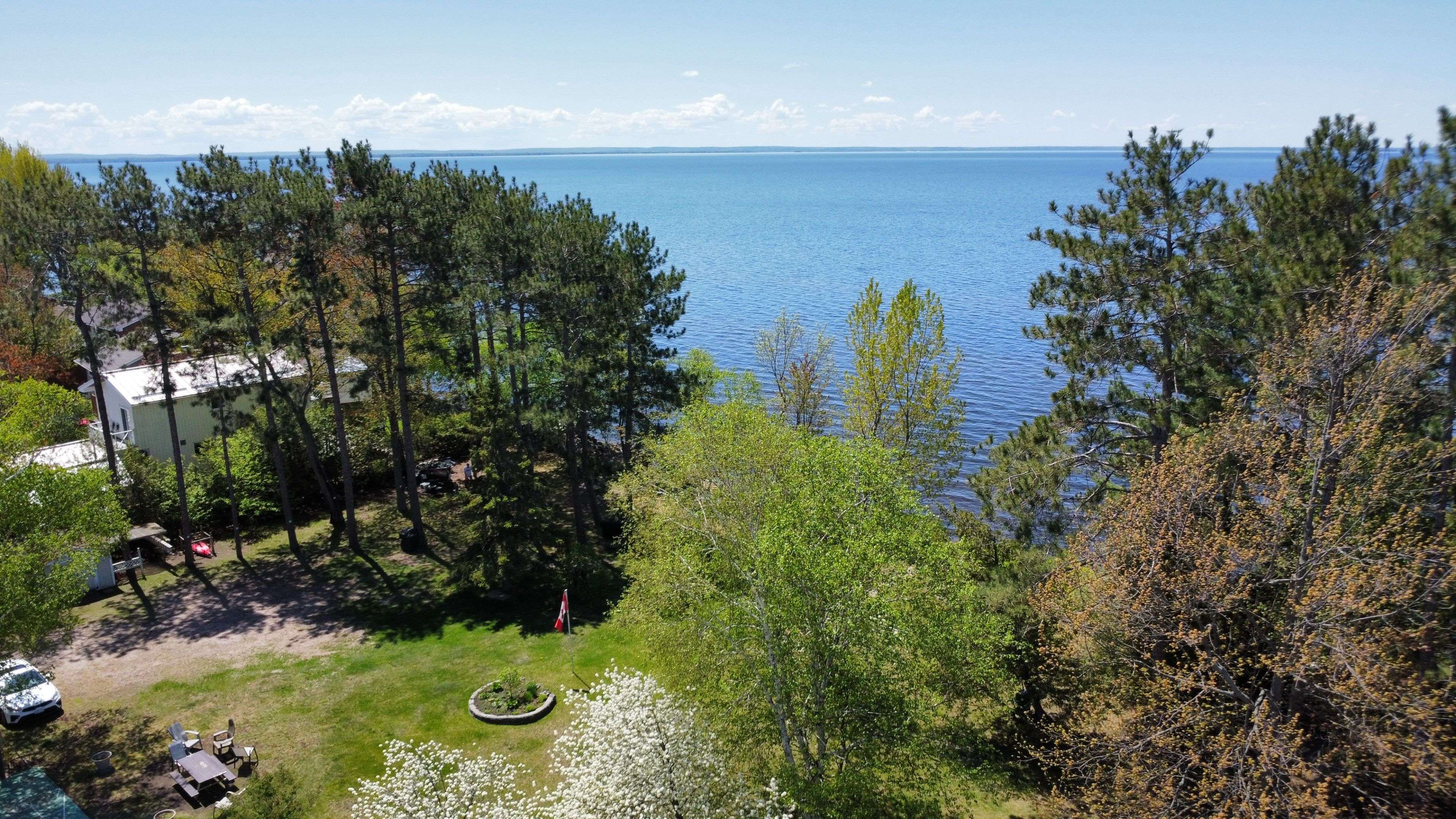 North Bay, ON P1A 1B4,40 Judge AVE #25