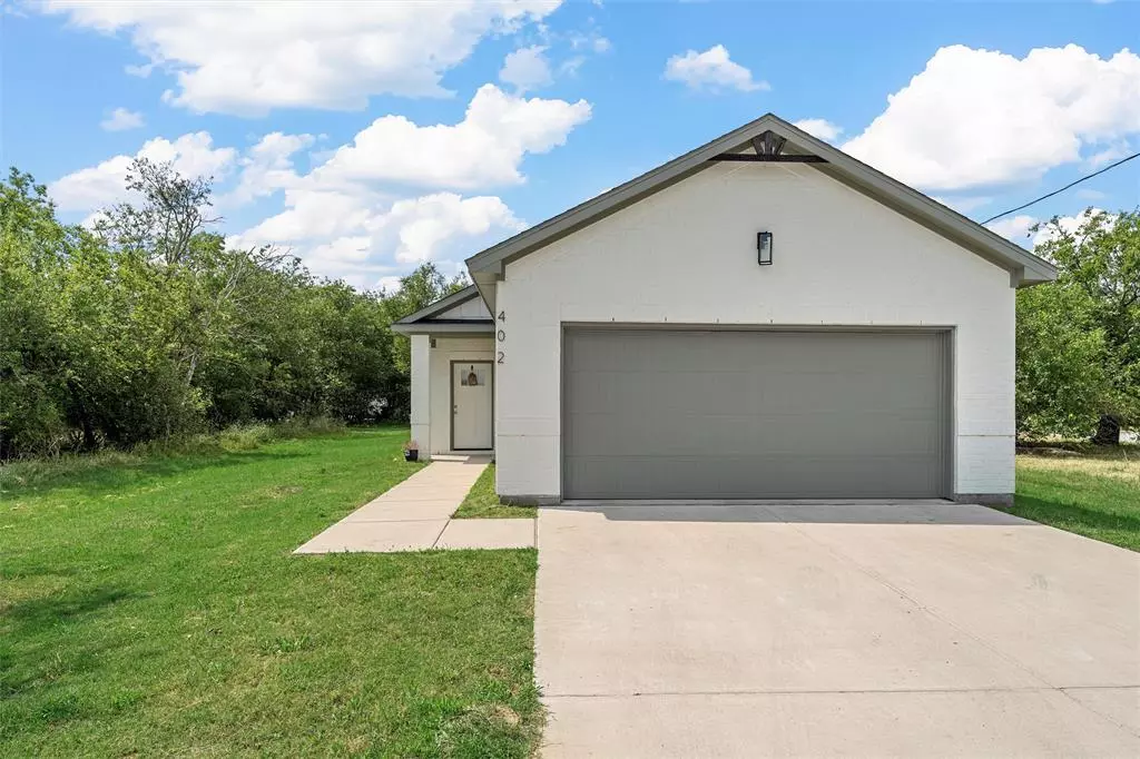 Hillsboro, TX 76645,402 Peabody Street