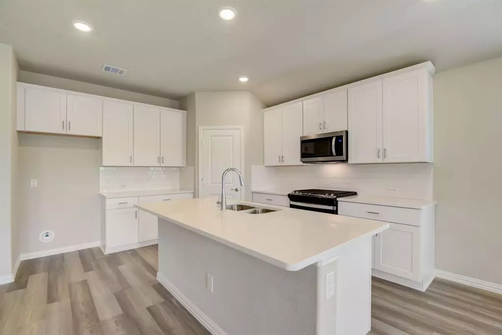 Lavon, TX 75166,944 Linden Court