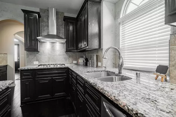 Desoto, TX 75115,824 Regal Bluff Lane