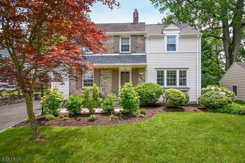 6 Beekman Rd, Summit City, NJ 07901