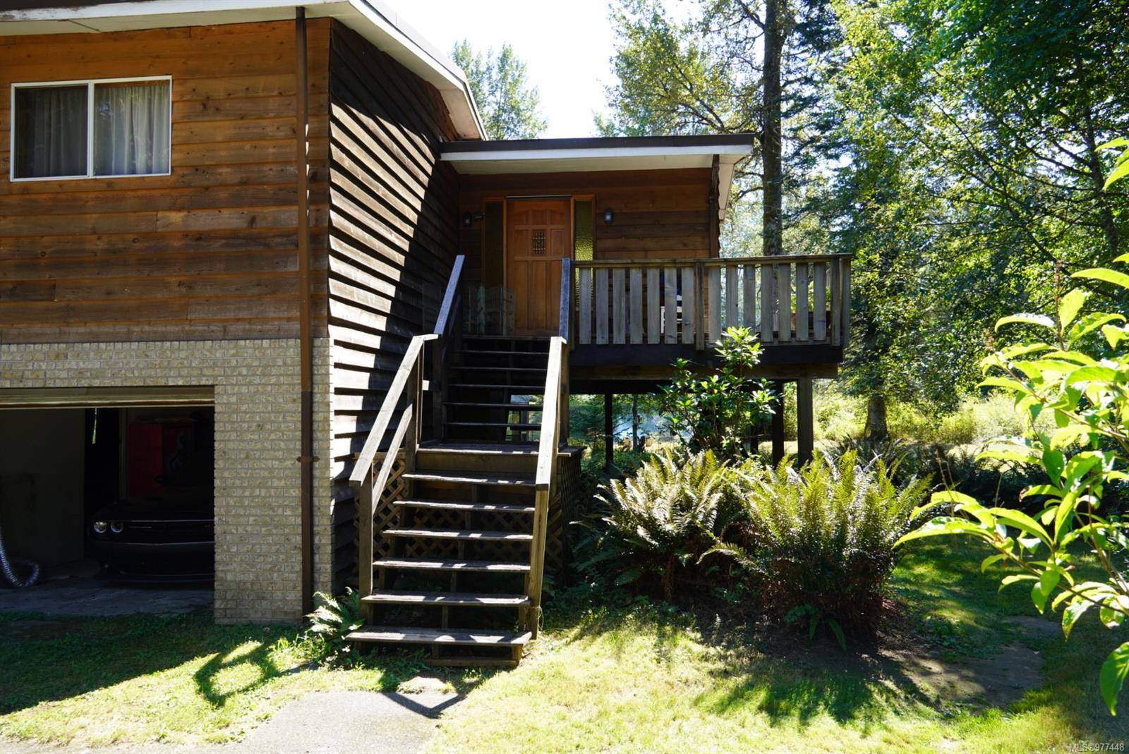 Oyster River, BC V9H 1C9,2509 Glenmore Rd