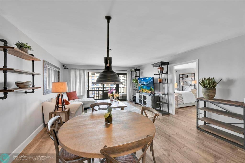 Lauderdale By The Sea, FL 33308,5000 N Ocean Blvd  #1106