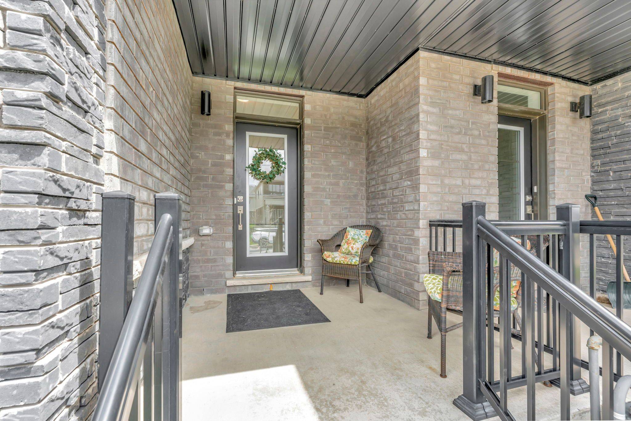 Haldimand, ON N3W 0G4,10 Owl LN