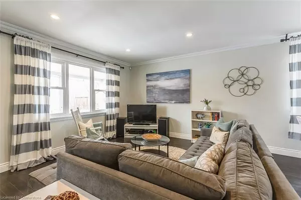 Hamilton, ON L8H 6T4,376 Talbot ST #Upper