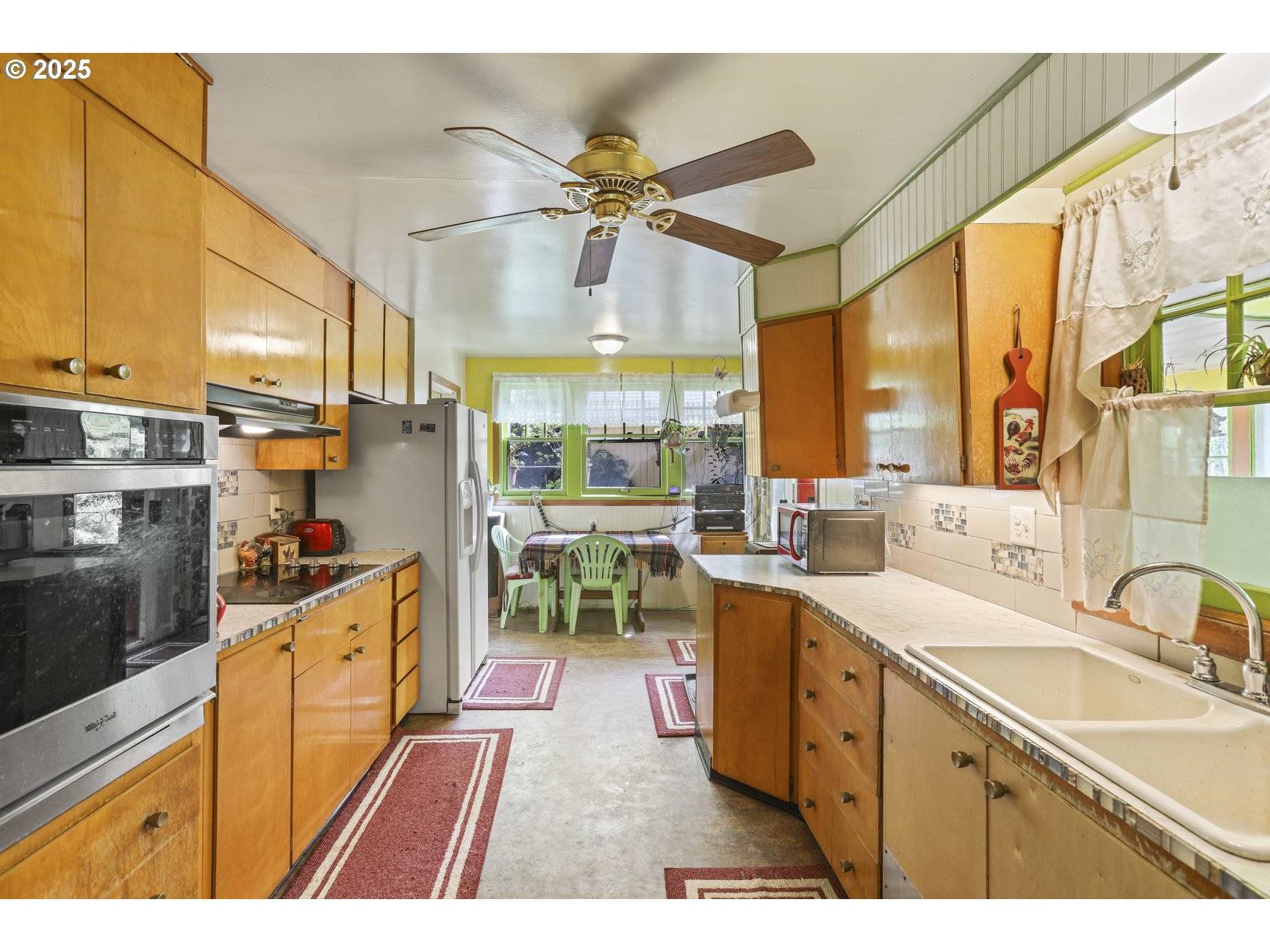 Scappoose, OR 97056,51557 SW EM WATTS RD