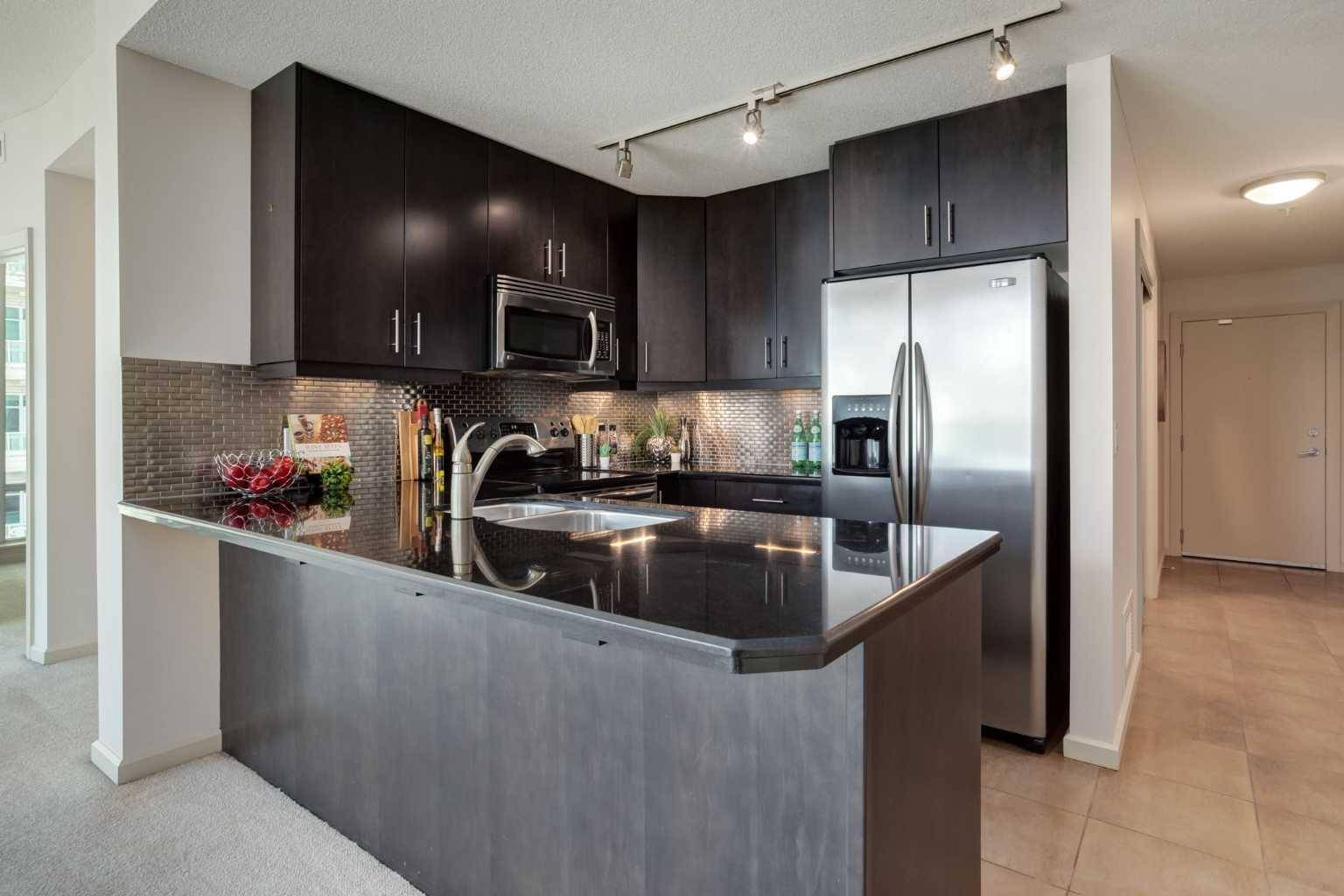 Calgary, AB T2G 0B5,210 15 AVE SE #501