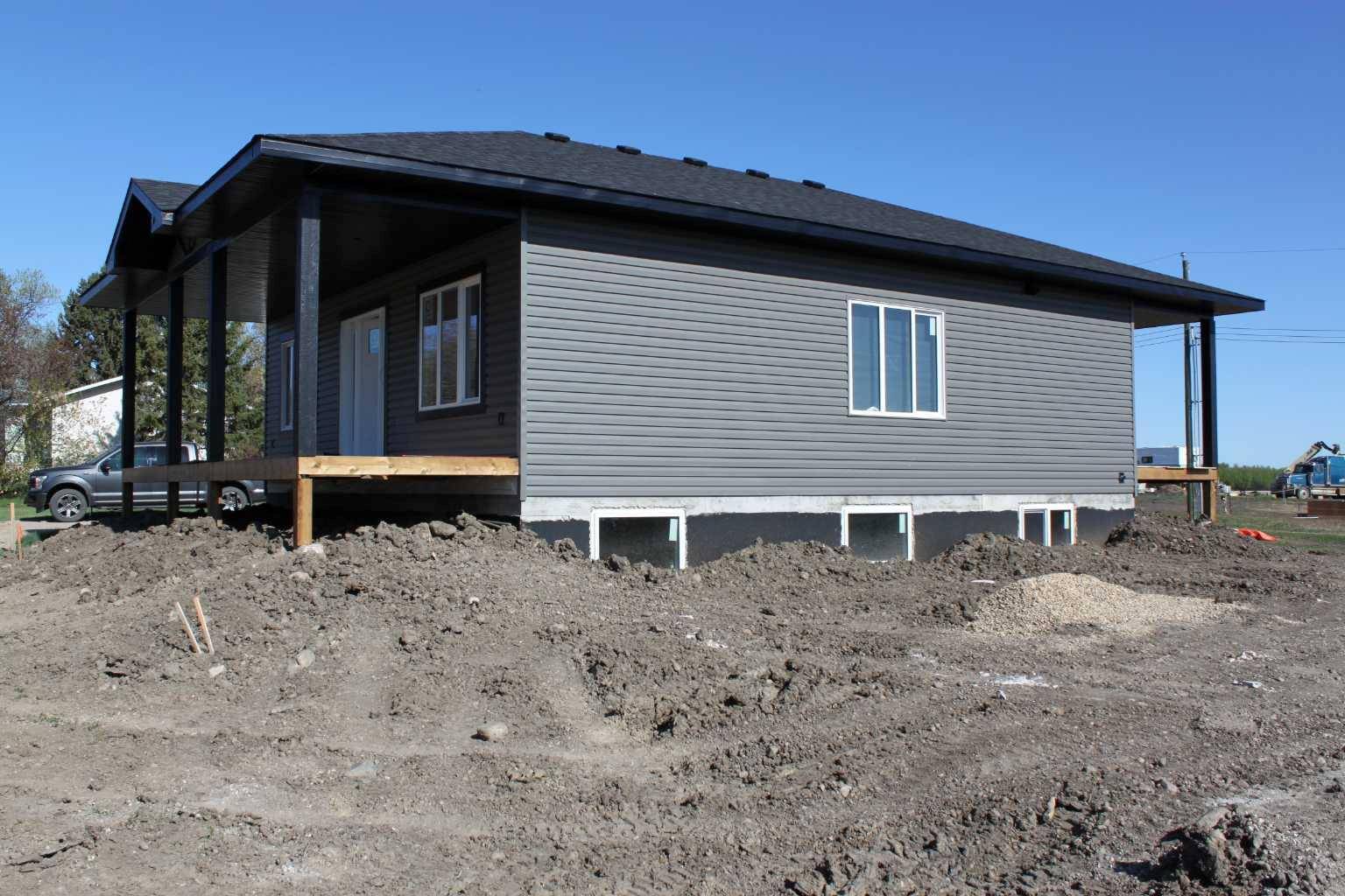 Kingman, AB T0B2M0,114 Alberta ST