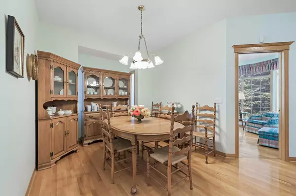 Calgary, AB T3A 5E6,24 Hamptons Rise NW