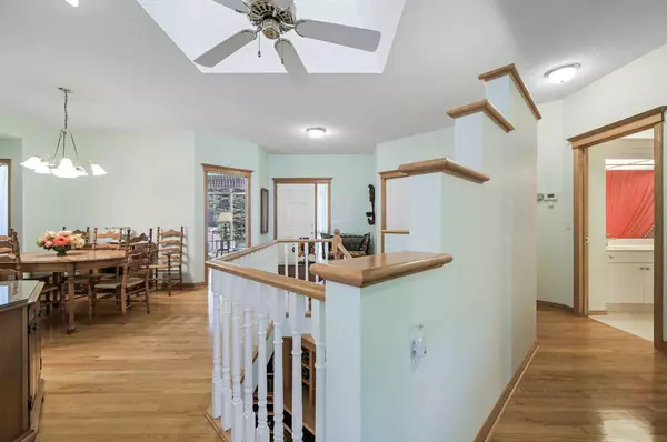 Calgary, AB T3A 5E6,24 Hamptons Rise NW