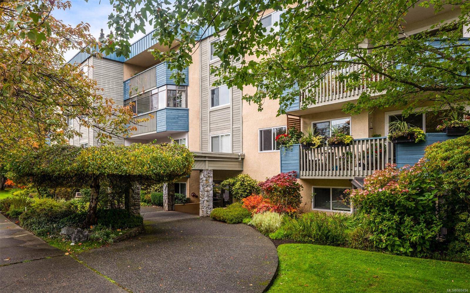 1012 Collinson St #208,  Victoria,  BC V8V 3C1