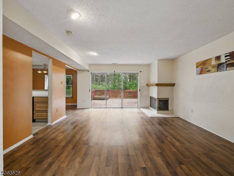 Franklin Twp., NJ 08873,33 Avebury Pl
