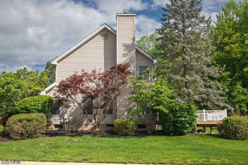 South Brunswick Twp., NJ 08540,15 Pennyroyal Ct